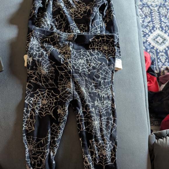 Burt's Bees Baby Black Pajama Set - Picture 1 of 2